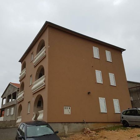 Apartments Mara Нови Винодолски Екстериор снимка