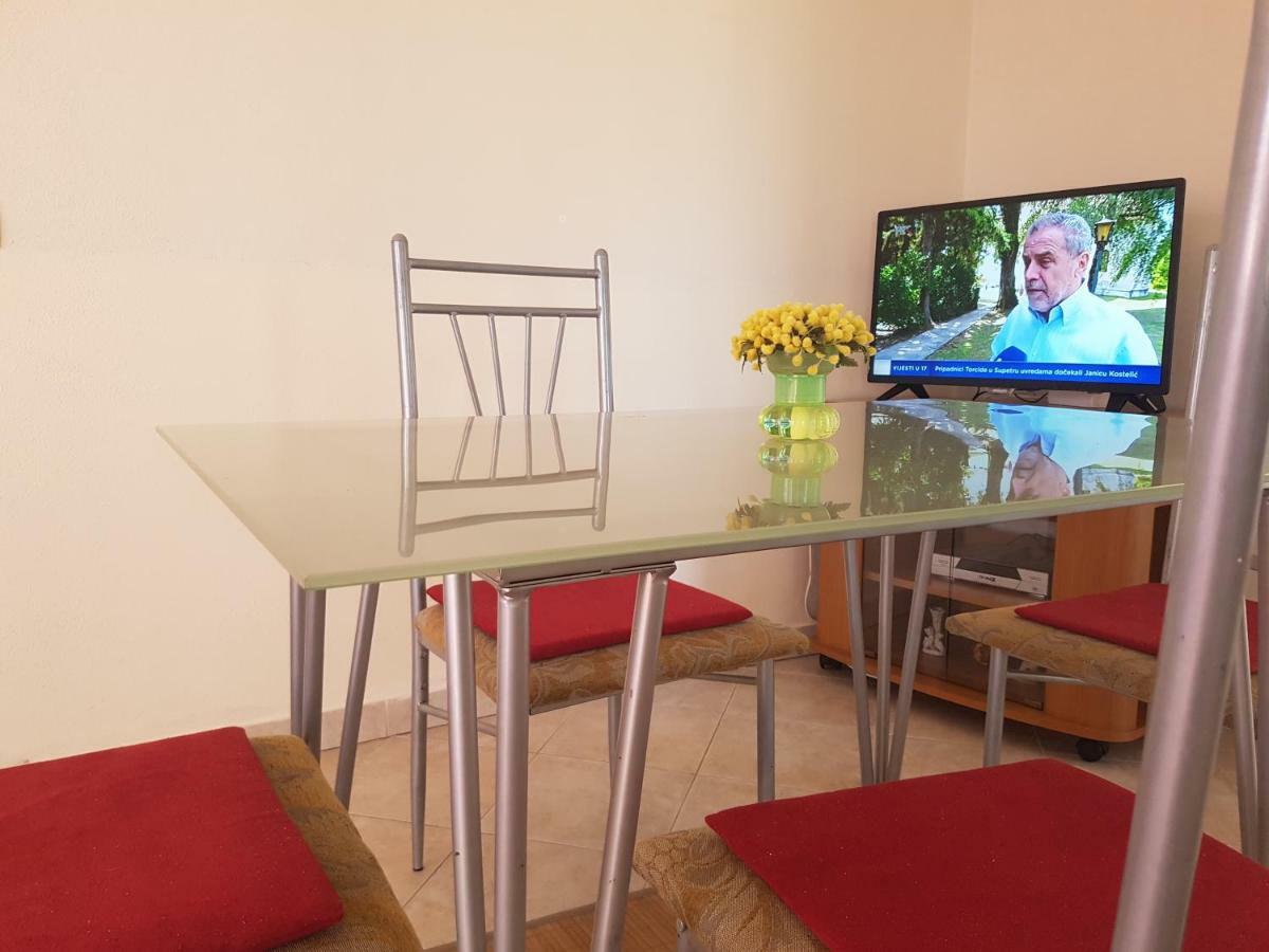 Apartments Mara Нови Винодолски Екстериор снимка