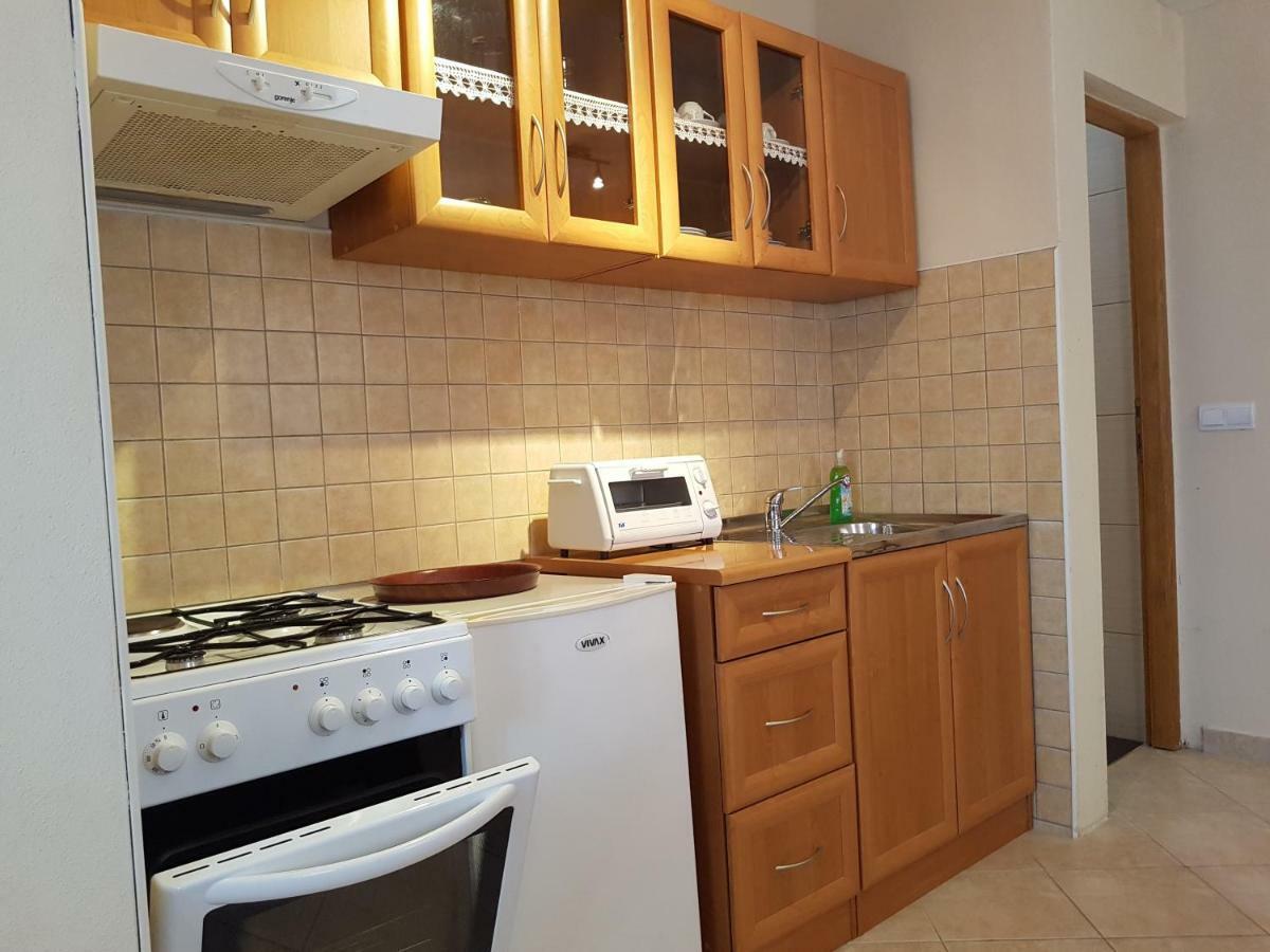 Apartments Mara Нови Винодолски Екстериор снимка